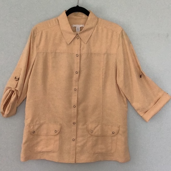 Chico’s snap front top/jacket - size 2 (L).  Khaki/butter color.  Front pockets. - Picture 2 of 10